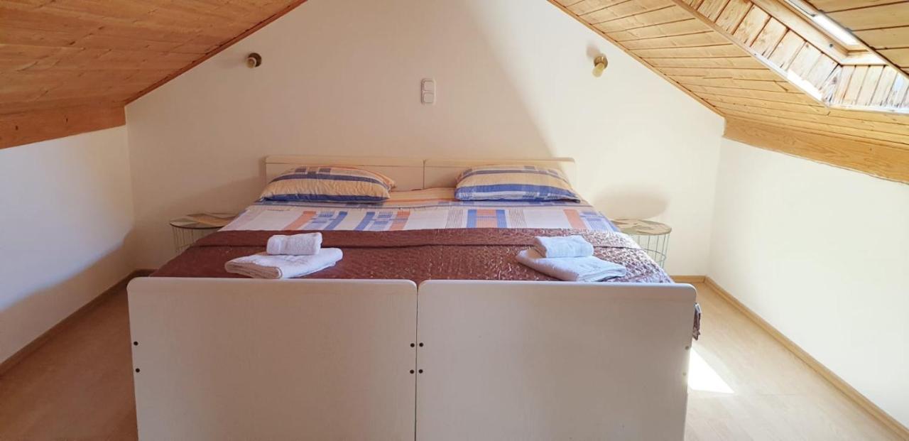 Apartments Zala Matusan Супетарська Драґа Екстер'єр фото