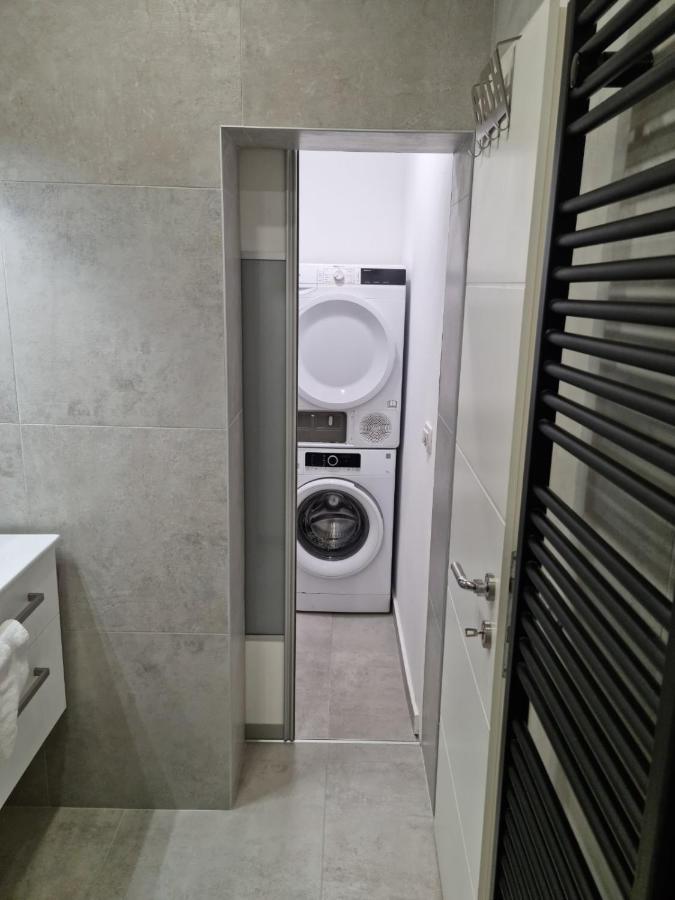 Apartments Zala Matusan Супетарська Драґа Екстер'єр фото