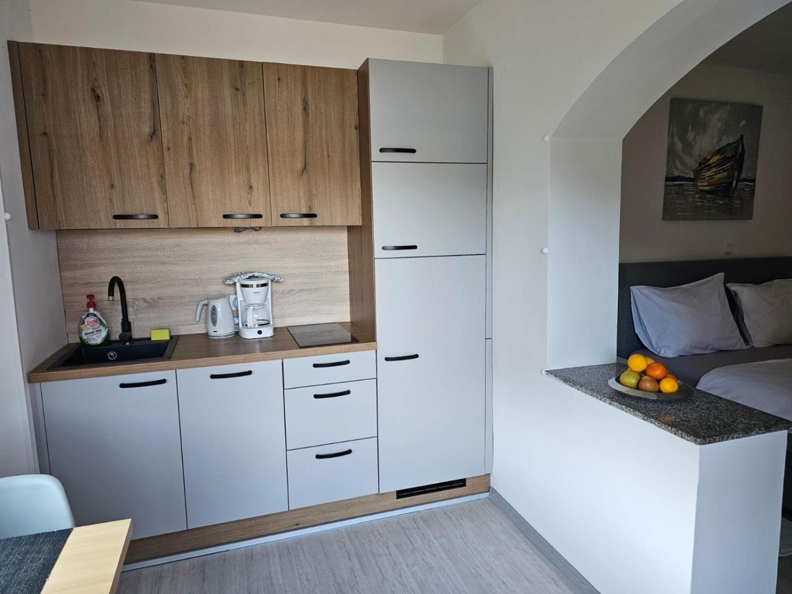 Apartments Zala Matusan Супетарська Драґа Екстер'єр фото
